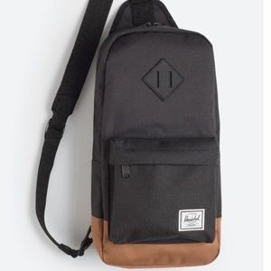 Hershel Heritage Shoulder Bag